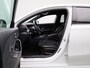 Mercedes-Benz A-klasse 180 Premium Plus | Automaat | Schuifdak | LED Koplampen | Sfeerverlichting | Getint Glas | Lichtmetalen Velgen |