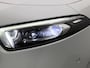 Mercedes-Benz A-klasse 180 Premium Plus | Automaat | Schuifdak | LED Koplampen | Sfeerverlichting | Getint Glas | Lichtmetalen Velgen |