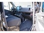 Mercedes-Benz Sprinter 319 3.0 CDI V6 L2H2 3-ZITS, AUT. LED, 3.5T TREKHAAK, MBUX 10'', STANDKACHEL, ZONNEKLEP, VOORSPOILER, KUNSTSTOFDELEN IN KLEUR, CAMERA, NAVI, CRUISE