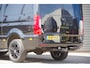 Mercedes-Benz Sprinter 319 3.0 CDI V6 L2H2 3-ZITS, AUT. LED, 3.5T TREKHAAK, MBUX 10'', STANDKACHEL, ZONNEKLEP, VOORSPOILER, KUNSTSTOFDELEN IN KLEUR, CAMERA, NAVI, CRUISE