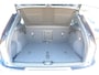 Volvo XC40 2.0 B4 Plus Black Edition | Denim Blue MEtallic | Microtech/Nubuck bekelding charcoal | 20 inch lichtmetalen velgen | Elektrisch verstelbare voorstoelen | Adaptieve Cruise Control | Panoramadak | Stoel- & stuurwielverwarming