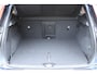 Volvo XC40 Recharge Plus | Stoel-/ stuurwielverwarming | Extra getint glas | Adaptieve cruise control | 19 inch. lichtmetalen velgen | BLIS | Apple Carplay/ Android auto | All-season banden | Dak in contrasterende kleur | Keyless entry