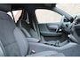 Volvo XC40 Recharge Plus | Stoel-/ stuurwielverwarming | Extra getint glas | Adaptieve cruise control | 19 inch. lichtmetalen velgen | BLIS | Apple Carplay/ Android auto | All-season banden | Dak in contrasterende kleur | Keyless entry