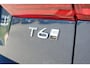 Volvo XC60 2.0 T6 Plug-in hybrid AWD Essential | Denim Blue metallic | Cardamom Nordico bekleding | 19 inch lichtmetalen velgen met all season banden | Adaptieve Cruise Control | Park Assist voor & achter met camera | Stoel- & stuurwielverwarming