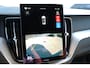 Volvo XC60 2.0 T6 Plug-in hybrid AWD Essential | Denim Blue metallic | Cardamom Nordico bekleding | 19 inch lichtmetalen velgen met all season banden | Adaptieve Cruise Control | Park Assist voor & achter met camera | Stoel- & stuurwielverwarming