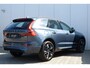 Volvo XC60 2.0 T6 Plug-in hybrid AWD Essential | Denim Blue metallic | Cardamom Nordico bekleding | 19 inch lichtmetalen velgen met all season banden | Adaptieve Cruise Control | Park Assist voor & achter met camera | Stoel- & stuurwielverwarming