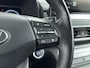 Hyundai Kona Electric EV Premium Edition 64 kWh | 3 Fase | SOH 97.8% | Climate Controle | Leder | Stoel + Stuurverwarming | Navigatie | Cruise Control