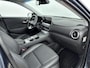 Hyundai Kona Electric EV Premium Edition 64 kWh | 3 Fase | SOH 97.8% | Climate Controle | Leder | Stoel + Stuurverwarming | Navigatie | Cruise Control