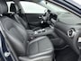 Hyundai Kona Electric EV Premium Edition 64 kWh | 3 Fase | SOH 97.8% | Climate Controle | Leder | Stoel + Stuurverwarming | Navigatie | Cruise Control