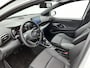 Toyota Yaris 1.5 Hybrid Executive | Navigatie | ACC | Clima | Stoelverwarming | Keyless | 17" LMV |