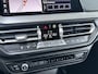 BMW 1-Serie 118i Business Edition M-Sport Automaat | M-AERODYNAMICA| STOF/LEDERENBEKLEDING| SFEERVERLICHTING| NAVIGATIE + APPLE CARPLAY/ANDROID AUTO| PARKEERSENSOREN V+A| LED KOPLAMPEN| SPORTSTOEL| DEALER ONDERHOUDEN| EERSTE EIGENAAR|