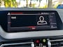 BMW 1-Serie 118i Business Edition M-Sport Automaat | M-AERODYNAMICA| STOF/LEDERENBEKLEDING| SFEERVERLICHTING| NAVIGATIE + APPLE CARPLAY/ANDROID AUTO| PARKEERSENSOREN V+A| LED KOPLAMPEN| SPORTSTOEL| DEALER ONDERHOUDEN| EERSTE EIGENAAR|