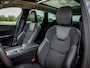 Volvo XC60 2.0 T8 Twin Engine AWD Momentum Pro | Panoramadak | Trekhaak