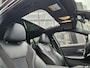 BMW 3-Serie Touring 330e M-Sport Touring Plus | LED | Pano | Trekhaak | Stoelverwarming | Shadow-Line | Park Assist | Driving Assistant | Vol |