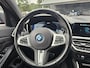 BMW 3-Serie Touring 330e M-Sport Touring Plus | LED | Pano | Trekhaak | Stoelverwarming | Shadow-Line | Park Assist | Driving Assistant | Vol |