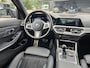 BMW 3-Serie Touring 330e M-Sport Touring Plus | LED | Pano | Trekhaak | Stoelverwarming | Shadow-Line | Park Assist | Driving Assistant | Vol |