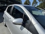 Toyota Yaris 1.0 VVT-i Aspiration 5-Deurs | Climate control | Camera | Navigatie | Cruise control | Elektrisch Pakket | Bluetooth telefoonvoorbereiding