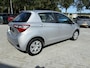 Toyota Yaris 1.0 VVT-i Aspiration 5-Deurs | Climate control | Camera | Navigatie | Cruise control | Elektrisch Pakket | Bluetooth telefoonvoorbereiding