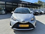 Toyota Yaris 1.0 VVT-i Aspiration 5-Deurs | Climate control | Camera | Navigatie | Cruise control | Elektrisch Pakket | Bluetooth telefoonvoorbereiding