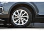 Volkswagen T-Roc 1.5 TSI Style 150PK Automaat | IQ Light | ACC | Side Assist | Navigatie