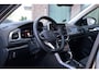 Volkswagen T-Roc 1.5 TSI Style 150PK Automaat | IQ Light | ACC | Side Assist | Navigatie