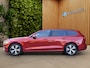 Volvo V60 2.0 B3 Momentum | 1e Eigenaar | Dealer onderhouden | Trekhaak | Camera | Stuur/stoelverwarming