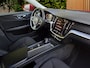 Volvo V60 2.0 B3 Momentum | 1e Eigenaar | Dealer onderhouden | Trekhaak | Camera | Stuur/stoelverwarming
