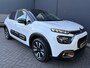 Citroën C3 1.2 PureTech C-Series Airco - Apple carplay - Bluetooth - Cruise control - Licht metalen velgen 16 inch - Navigatiesysteem - Radio - Stuur multifunctioneel - Led verlichting - Mistlampen - Start/stop systeem - Elektrische ramen - Extra getint glas achter