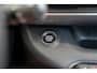 Jeep Avenger 1.2 e-Hybrid Altitude | Tot 8 Jaar Garantie | Navigatie | Elektrische Achterklep | Camera | Keyless Entry & Start | Apple Carplay & Android Auto |