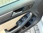 Volkswagen Jetta 1.4 TSI Highline 161pk Automaat / Navigatie / Parkeersensoren rondom