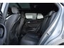 BMW X2 sDrive20i Executive Edition | M-PAKKET | PANO | ACC | HUD | CAMERA | TREKHAAK | HIFI |