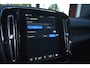 Volvo XC40 Recharge Core | Comfortstoelen | Stoelverwarming | Stuurwielverwarming | Draadloze telefoonlader | Adaptive Cruise Control | Parkeersensoren voor + achter | Parkeercamera |