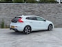 Volvo V40 1.6 T2 R-Design * DEALER ONDERHOUDEN * LEER * XENON *