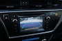 Toyota Auris 1.8 VVT-i Hybrid, All-Season banden, Cruise, Trekhaak, Camera etc.
