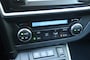 Toyota Auris 1.8 VVT-i Hybrid, All-Season banden, Cruise, Trekhaak, Camera etc.