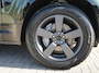 Land Rover Defender 110 P300e 110 X-Dynamic SE | Cold Climate | Schuif/Kanteldak |