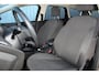 Ford Focus Wagon 1.0-125pk Titanium. Zeer nette, praktische en goed onderhouden wagen, afkomstig van de 1e eig. ! Autm. airco dual, cruise control, trekhaak, verwarmd voorraam, navigatie, telefoonvoorb., metallic lak, pdc v~a, LM wielen, All Season banden etc.