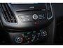 Ford Focus Wagon 1.0-125pk Titanium. Zeer nette, praktische en goed onderhouden wagen, afkomstig van de 1e eig. ! Autm. airco dual, cruise control, trekhaak, verwarmd voorraam, navigatie, telefoonvoorb., metallic lak, pdc v~a, LM wielen, All Season banden etc.