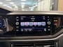 Volkswagen Polo 1.0 TSI Comfortline Business * Navigatie / LED / Camera / LM Velgen / NL Auto *
