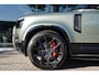 Land Rover Defender 110 2.0 P300e 110 X-Dynamic SE
