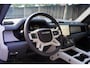 Land Rover Defender 110 2.0 P300e 110 X-Dynamic SE