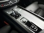 Volvo XC60 T6 Plug-in hybrid AWD Ultra Bright | SOH 98% | Panoramadak | 360° camera | Luchtvering | Harman Kardon | Stoel- en Stuurverwarming | Trekhaak