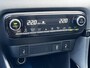 Toyota Yaris 1.5 HYBRID EXECUTIVE HEAD-UP PANO CLIMA PARK-SENSOR APPLE/ANDROID STOEL/STUURVERWARMING LM-VELG 17" BI-TONE