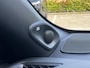 Toyota Yaris 1.5 HYBRID EXECUTIVE HEAD-UP PANO CLIMA PARK-SENSOR APPLE/ANDROID STOEL/STUURVERWARMING LM-VELG 17" BI-TONE