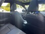 Toyota Yaris 1.5 HYBRID EXECUTIVE HEAD-UP PANO CLIMA PARK-SENSOR APPLE/ANDROID STOEL/STUURVERWARMING LM-VELG 17" BI-TONE