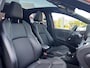 Toyota Yaris 1.5 HYBRID EXECUTIVE HEAD-UP PANO CLIMA PARK-SENSOR APPLE/ANDROID STOEL/STUURVERWARMING LM-VELG 17" BI-TONE