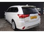 Mitsubishi Outlander 2.4 PHEV Instyle Opendak, 1e eigenaar, Dealer O.H. Adapttieve cruise, SOH = 82%
