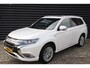 Mitsubishi Outlander 2.4 PHEV Instyle Opendak, 1e eigenaar, Dealer O.H. Adapttieve cruise, SOH = 82%