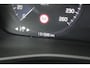 Volvo XC40 T2 Automaat Business Pro | Adaptive Cruise & Pilot Assist | Panoramisch Schuif-/kanteldak | Verwarmbare voorstoelen+stuur | AppleCarplay | Semi-elektr. inklapbare trekhaak | Keyless Entry | Park Assist & Camera Achter | DAB+ | Navigatie | 19'' Lichtmetalen wielen |