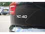 Volvo XC40 T2 Automaat Business Pro | Adaptive Cruise & Pilot Assist | Panoramisch Schuif-/kanteldak | Verwarmbare voorstoelen+stuur | AppleCarplay | Semi-elektr. inklapbare trekhaak | Keyless Entry | Park Assist & Camera Achter | DAB+ | Navigatie | 19'' Lichtmetalen wielen |